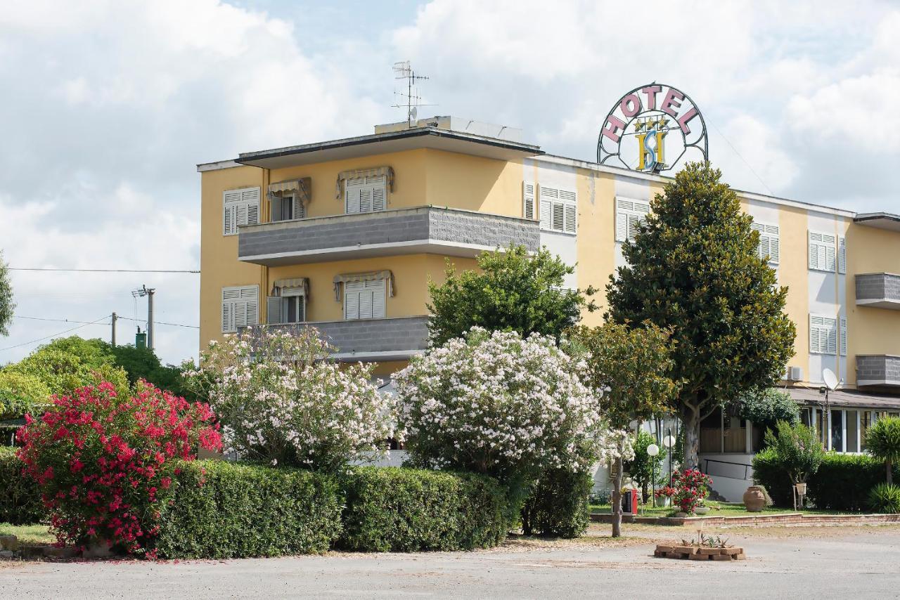 Hotel Sabatino Follonica Buitenkant foto