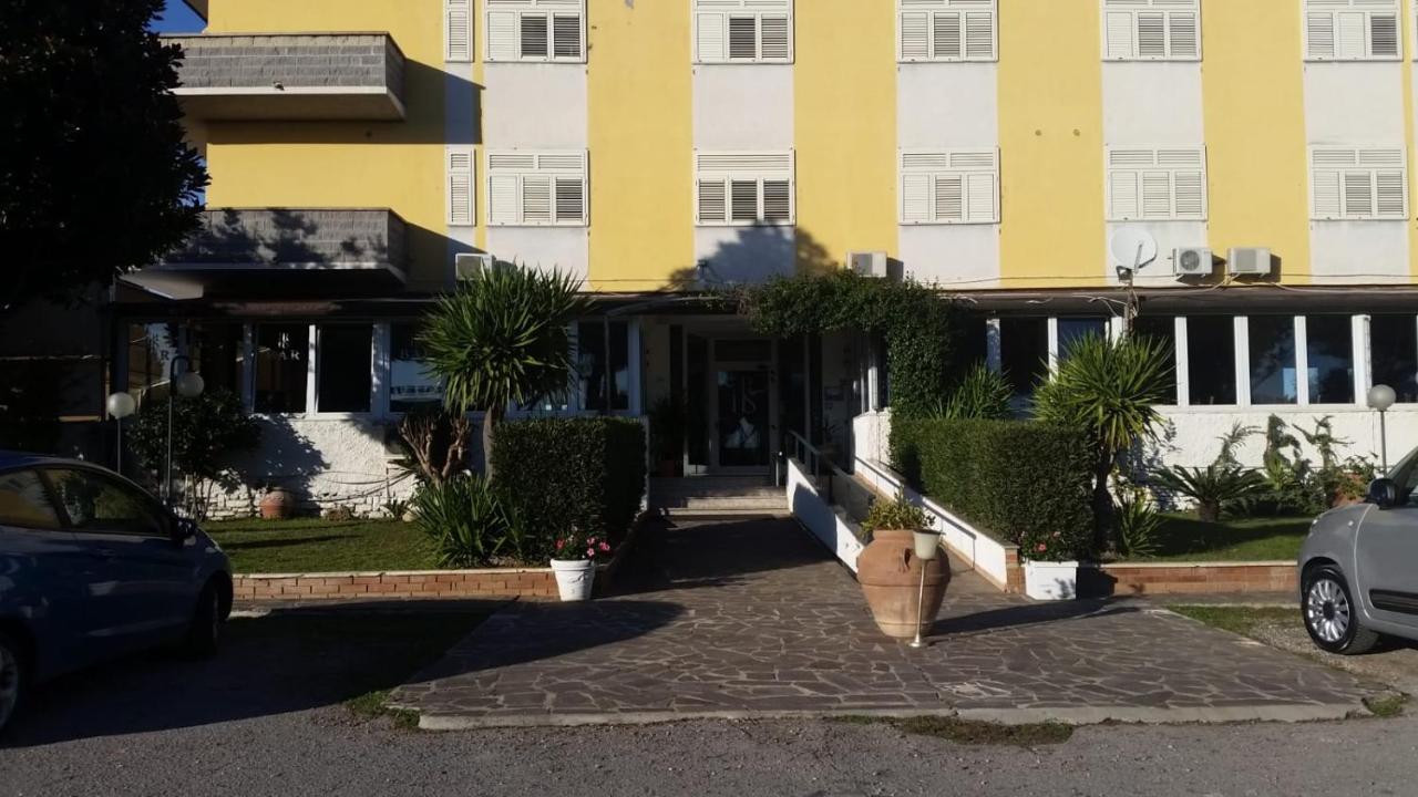 Hotel Sabatino Follonica Buitenkant foto