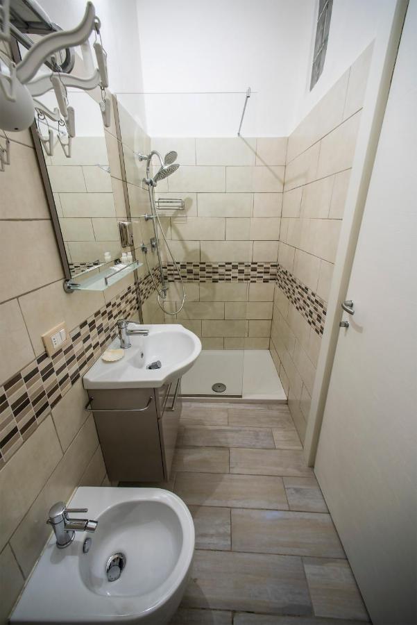 Hotel Sabatino Follonica Buitenkant foto