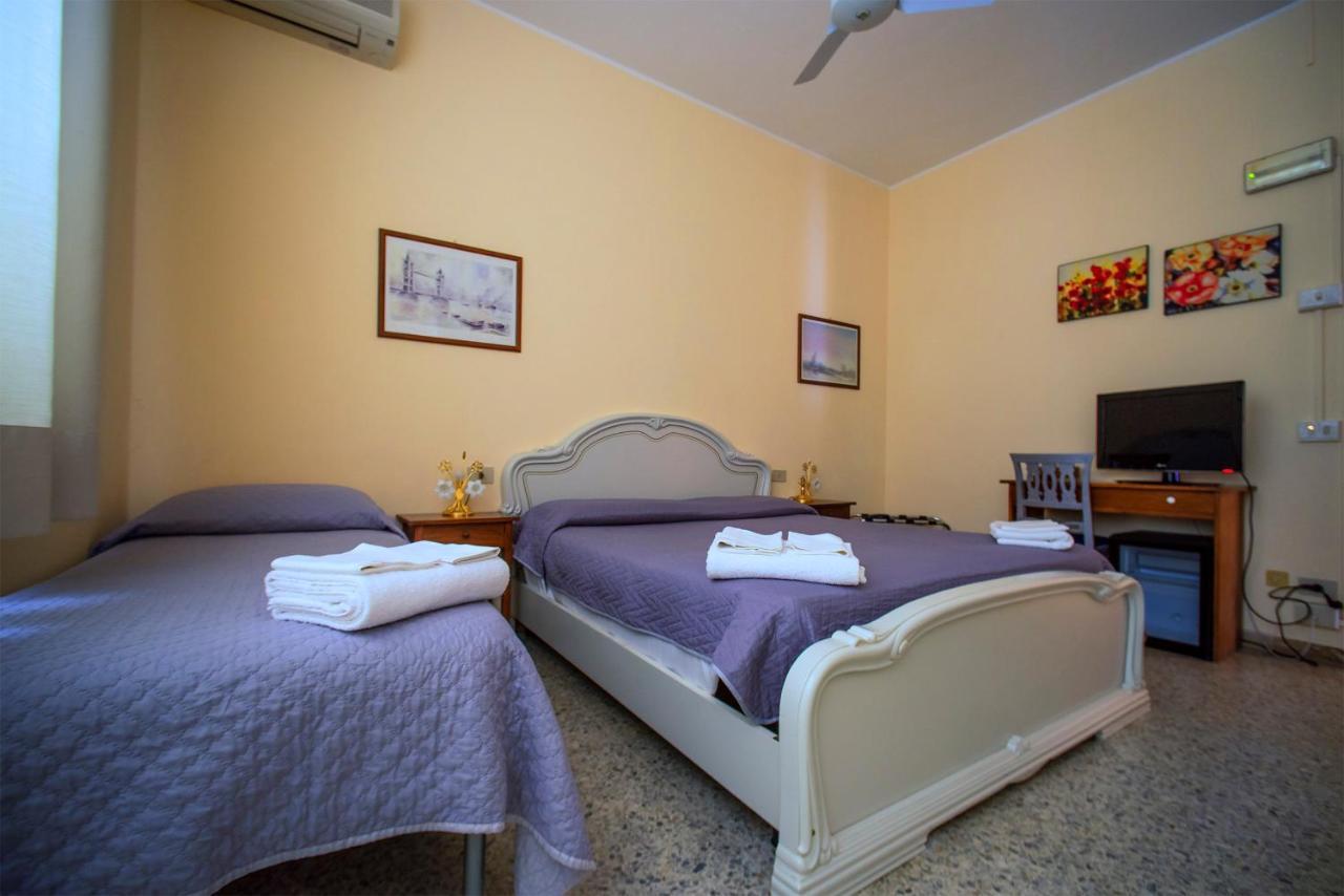 Hotel Sabatino Follonica Buitenkant foto