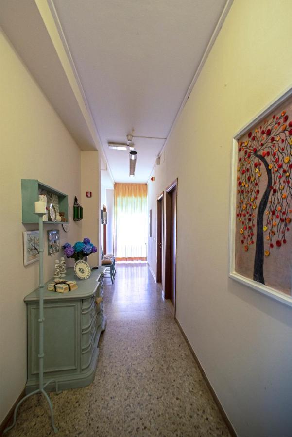 Hotel Sabatino Follonica Buitenkant foto