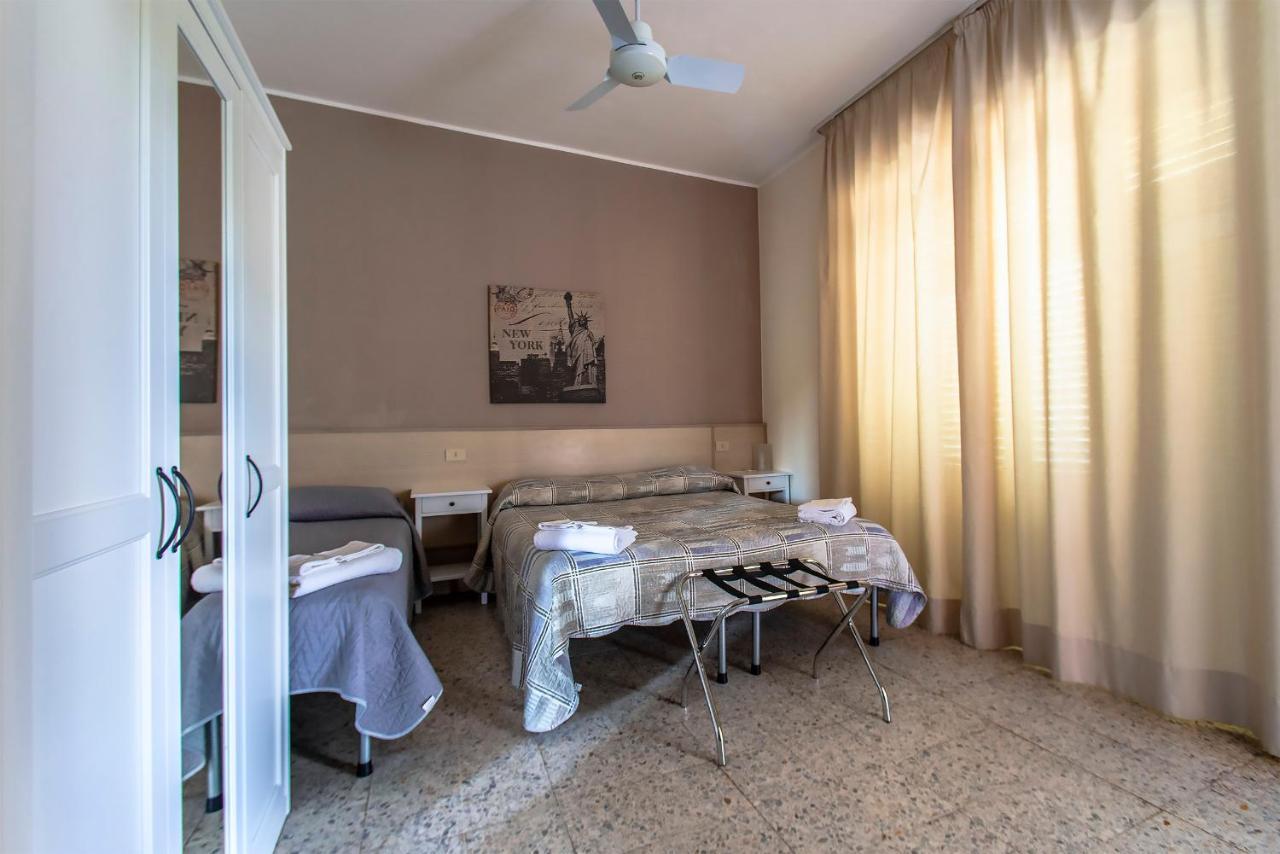 Hotel Sabatino Follonica Buitenkant foto