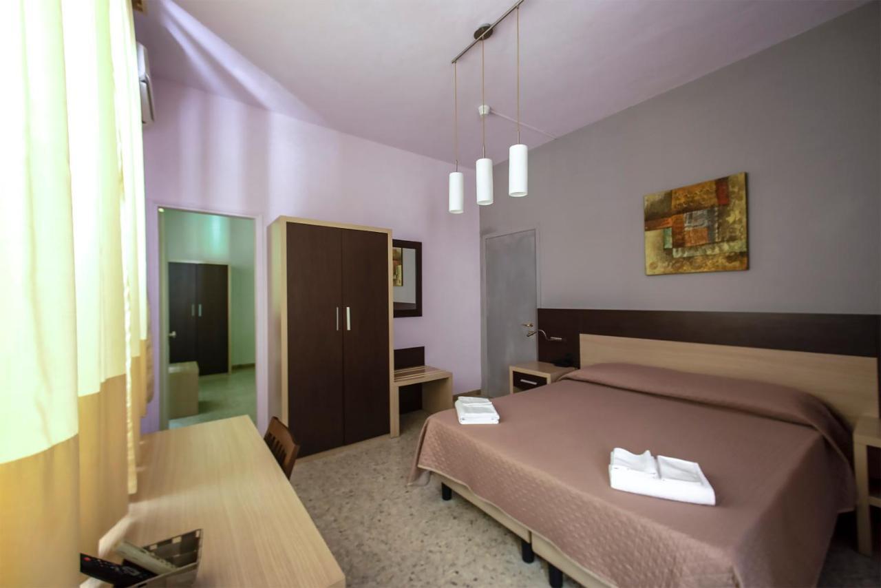Hotel Sabatino Follonica Buitenkant foto