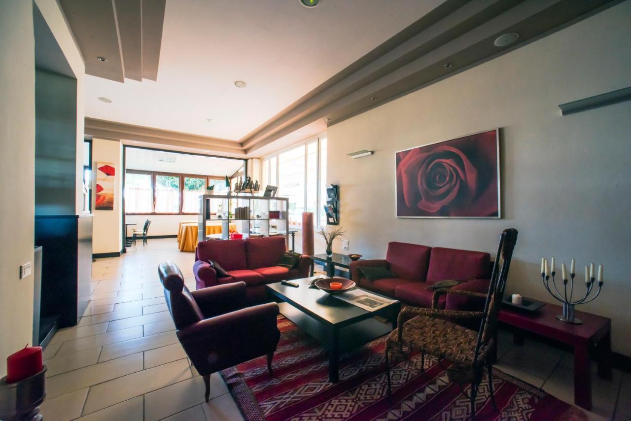Hotel Sabatino Follonica Buitenkant foto